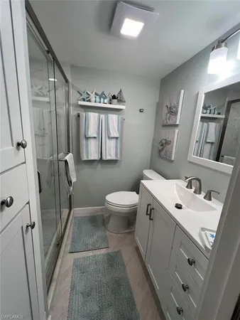 $2,000 | 1535 Chesapeake Avenue, Unit A2, Naples, FL 34102