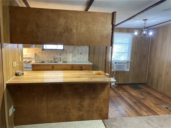 $1,700 | 2 Maple Leaf Drive, Dahlonega, GA 30533