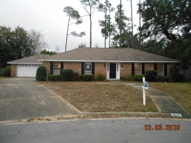 1085 Farmington Road Pensacola, FL 32504 - Photo 1 of 25 Gallery Image 1