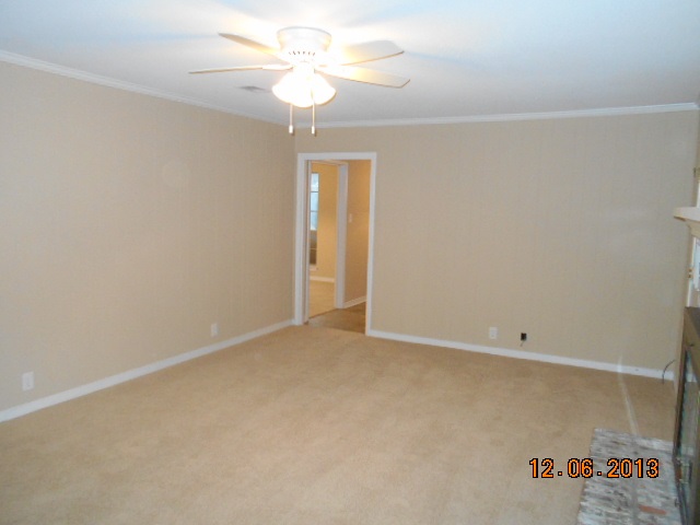 1085 Farmington Road Pensacola, FL 32504 - Photo 6 of 25 Gallery Image 6