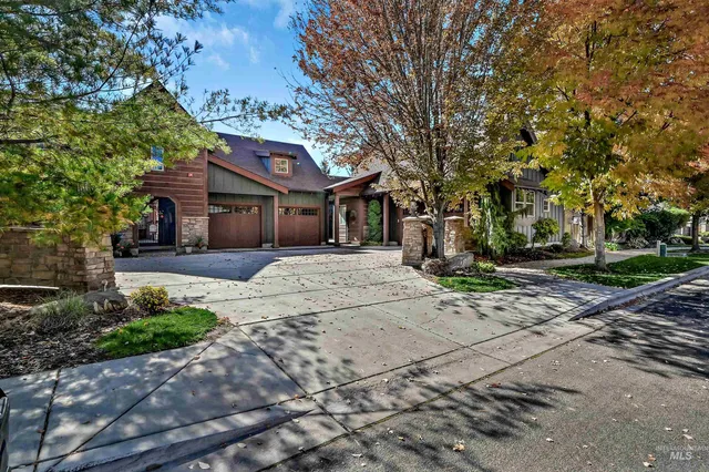 $718,000 | 9685 West Sultana Drive, Garden City, ID 83714