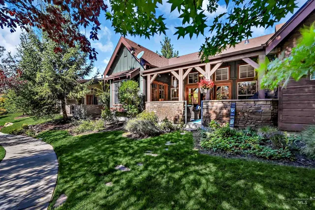 $718,000 | 9685 West Sultana Drive, Garden City, ID 83714