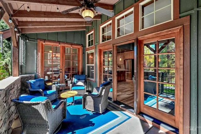 $718,000 | 9685 West Sultana Drive, Garden City, ID 83714