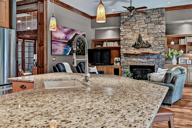 $718,000 | 9685 West Sultana Drive, Garden City, ID 83714