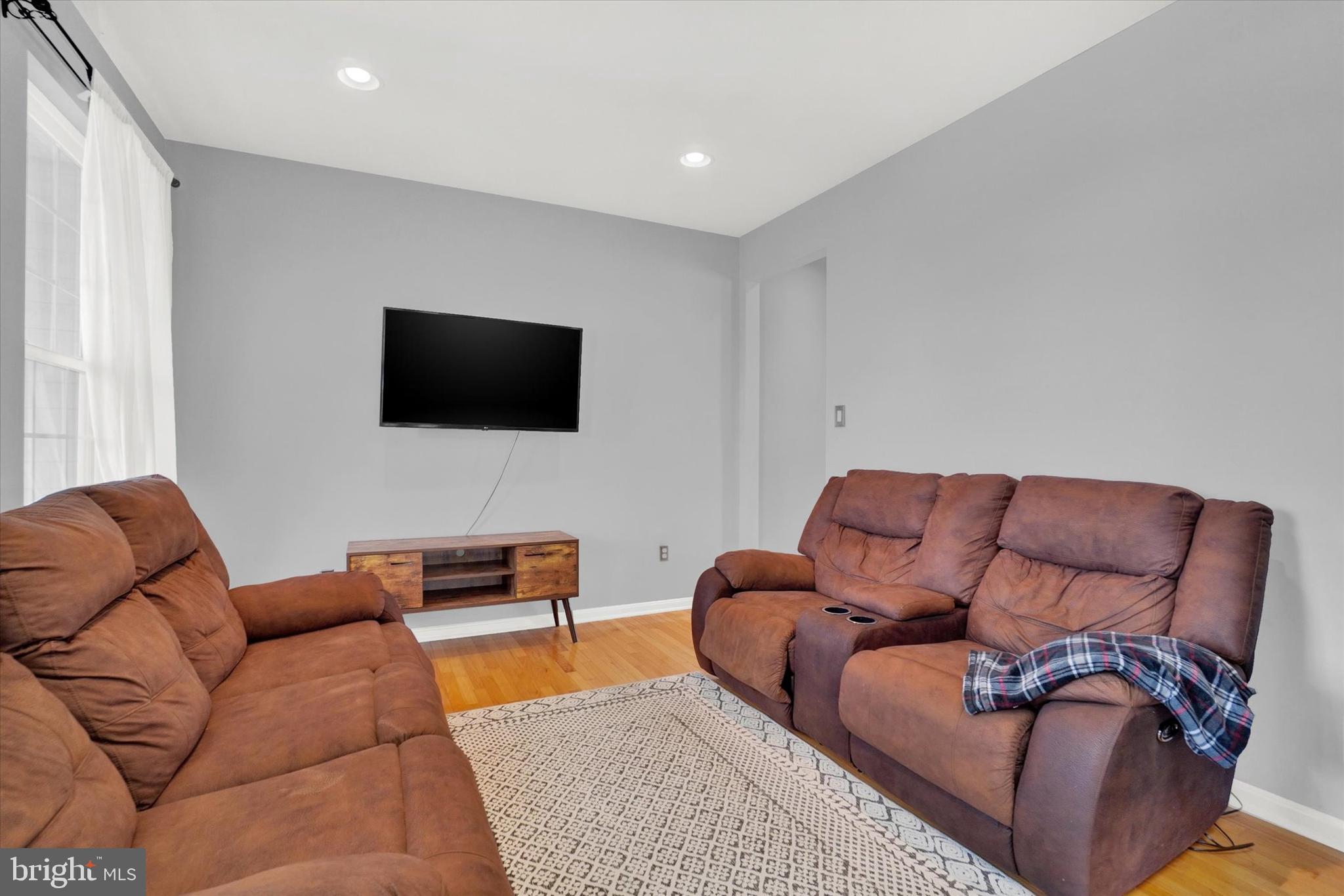 3315 Lewisberry Road York, PA 17404 - Photo 5 of 28 Gallery Image 5