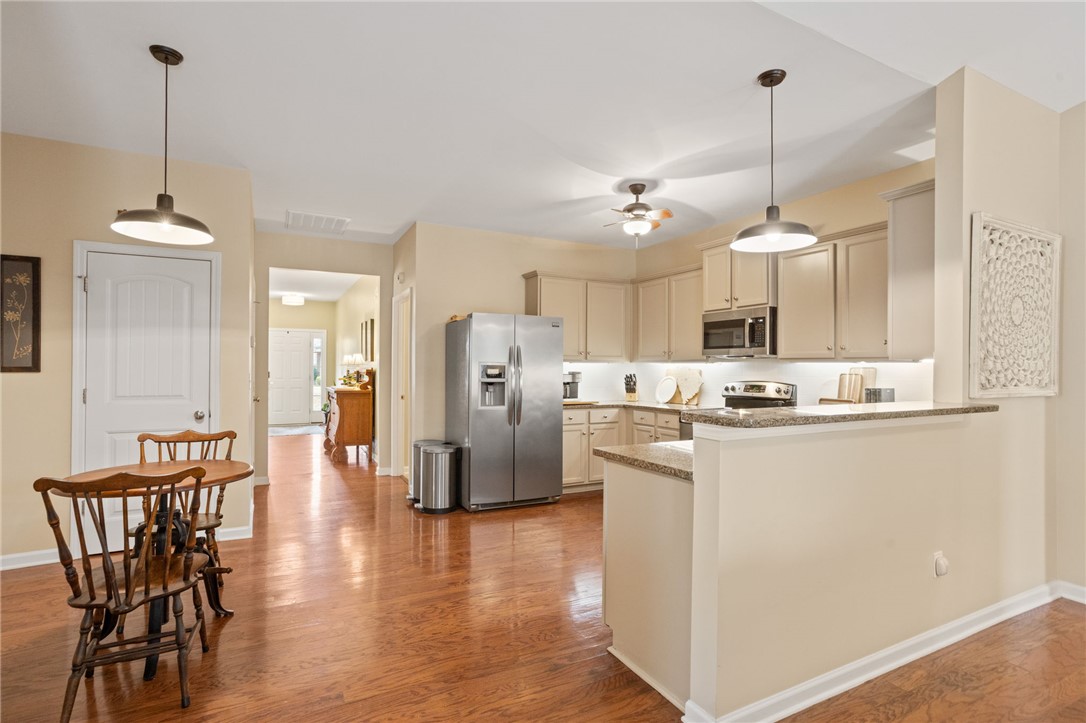 210 Marefair Lane Simpsonville, SC 29680 - Photo 13 of 39