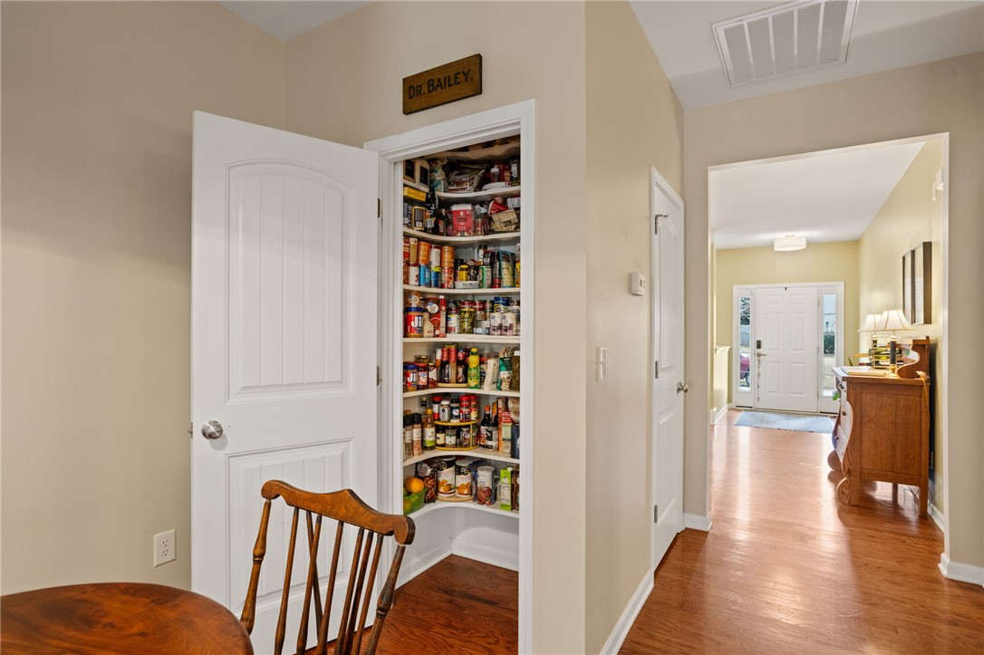 210 Marefair Lane Simpsonville, SC 29680 - Photo 15 of 39