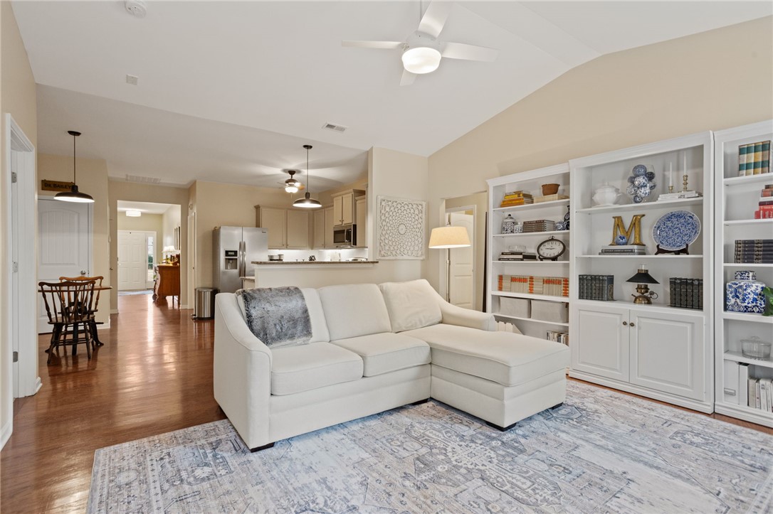 210 Marefair Lane Simpsonville, SC 29680 - Photo 18 of 39