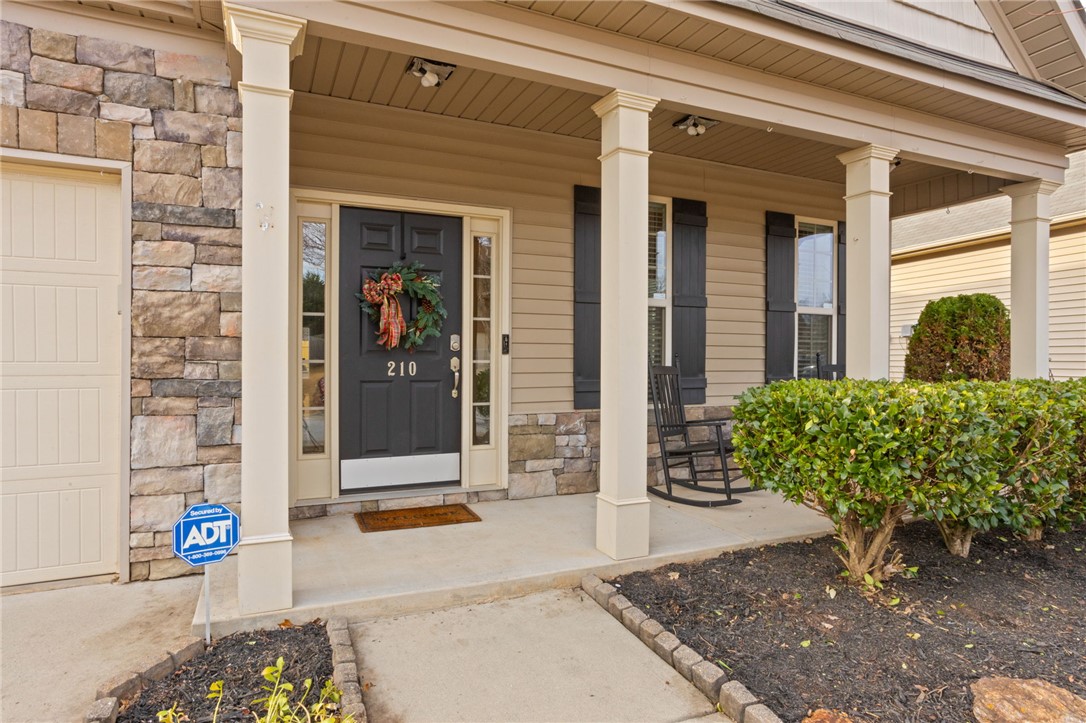 210 Marefair Lane Simpsonville, SC 29680 - Photo 4 of 39
