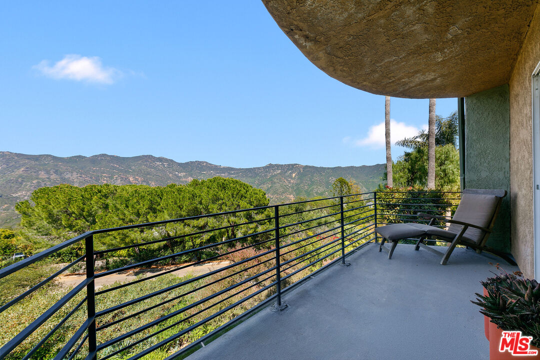 2044 Corral Canyon Road Malibu, CA 90265 - Photo 23 of 44