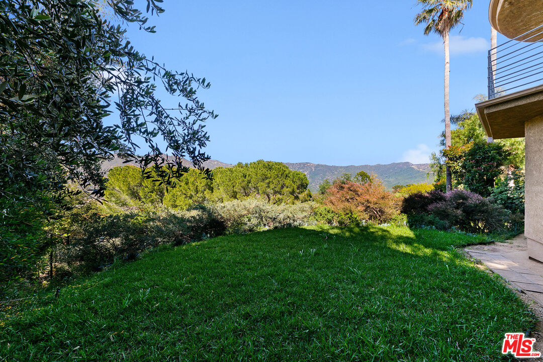 2044 Corral Canyon Road Malibu, CA 90265 - Photo 40 of 44