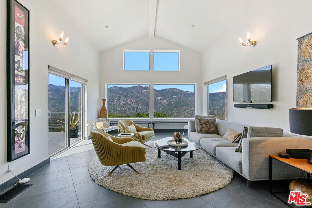 2044 Corral Canyon Road Malibu, CA 90265 - Photo 7 of 44
