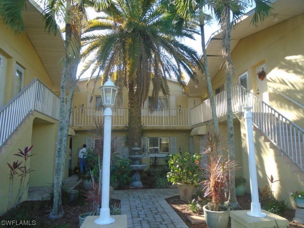 8135 Country Road, Unit 202 Fort Myers, FL 33919 - Photo 1 of 4 Gallery Image 1