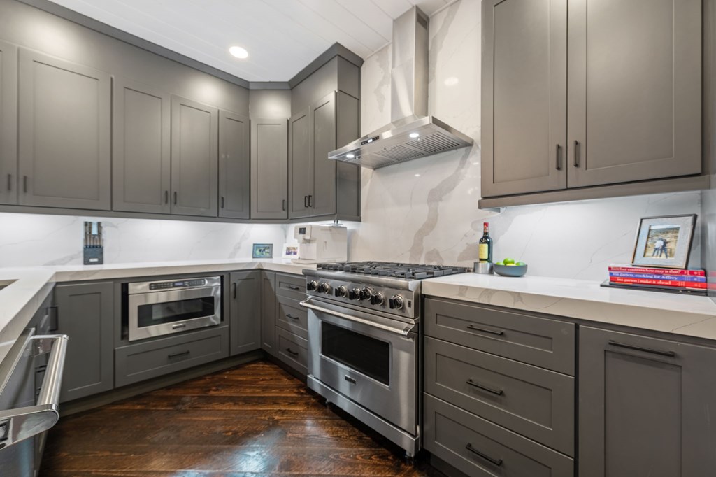 1925 Hogback Drive Blue Ridge, GA 30513 - Photo 13 of 73