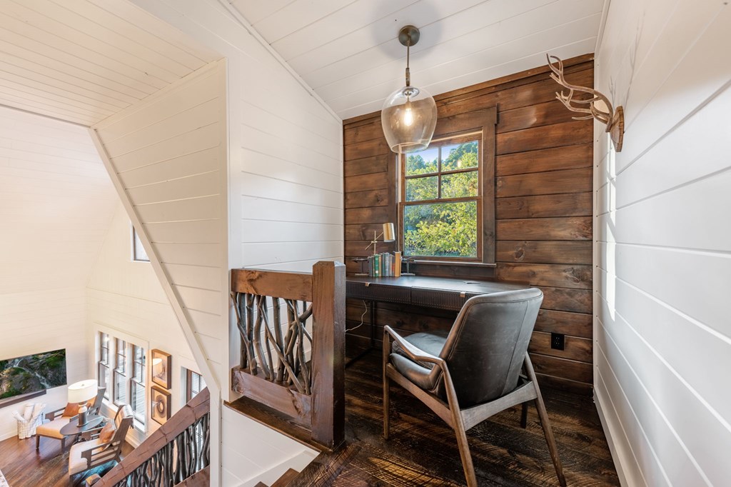 1925 Hogback Drive Blue Ridge, GA 30513 - Photo 35 of 73