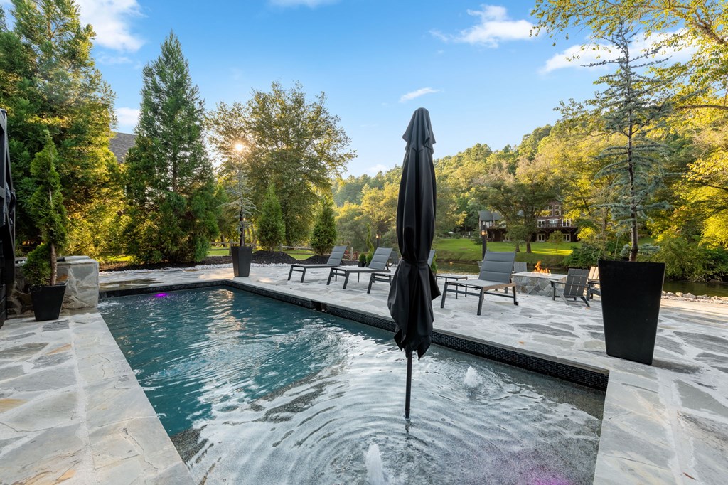 1925 Hogback Drive Blue Ridge, GA 30513 - Photo 45 of 73