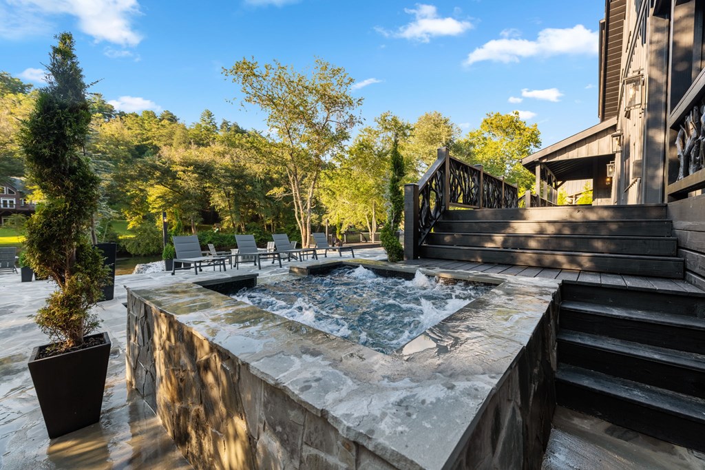 1925 Hogback Drive Blue Ridge, GA 30513 - Photo 46 of 73