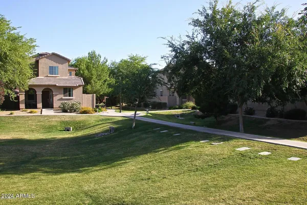 $2,100 | 1918 East Harrison Street, Gilbert, AZ 85295