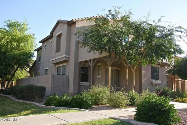 $2,100 | 1918 East Harrison Street, Gilbert, AZ 85295