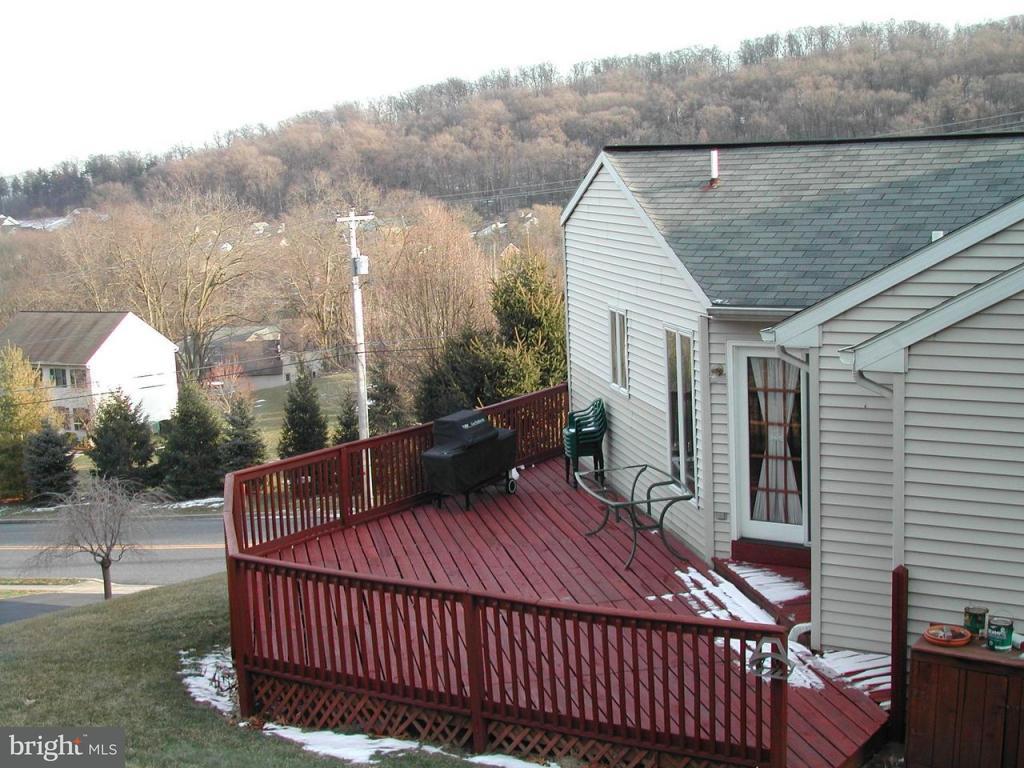 2531 Nolt Road Lancaster, PA 17601 - Photo 2 of 5 Gallery Image 2