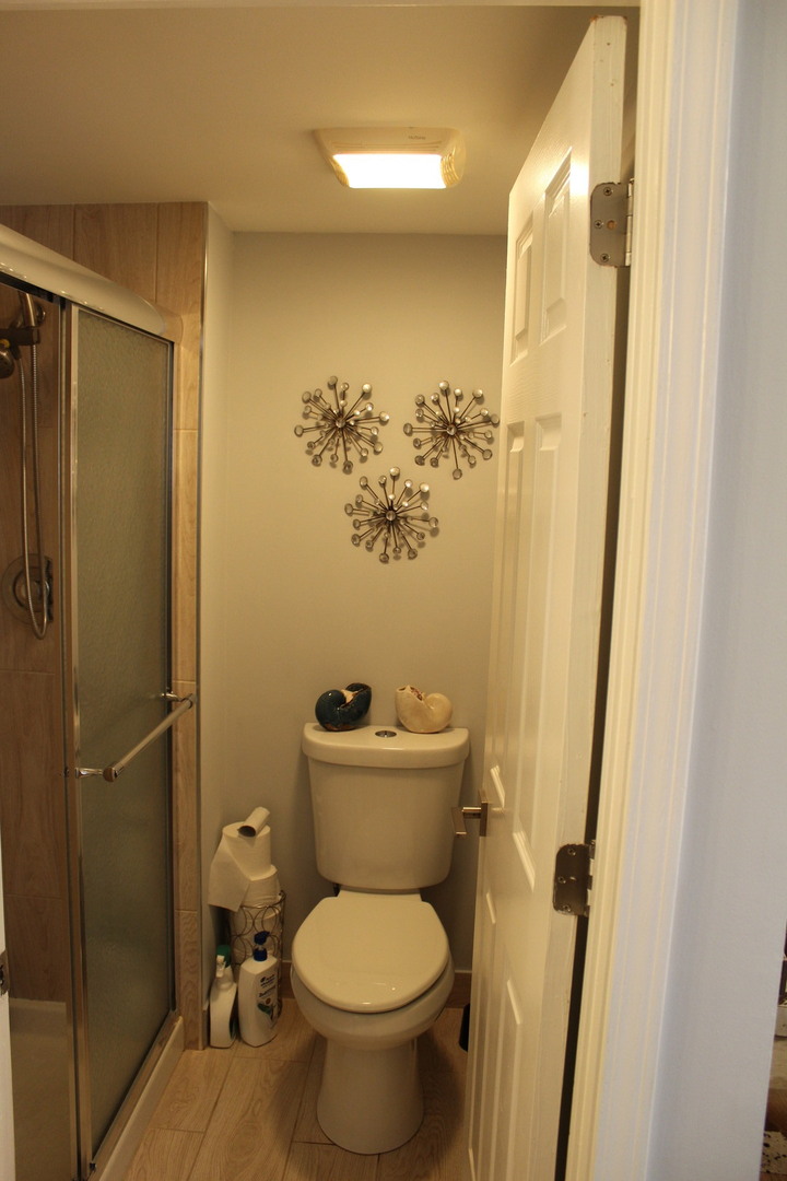 10508 Ridge Cove Drive, Unit 18D Chicago Ridge, IL 60415 - Photo 18 of 24 Gallery Image 18