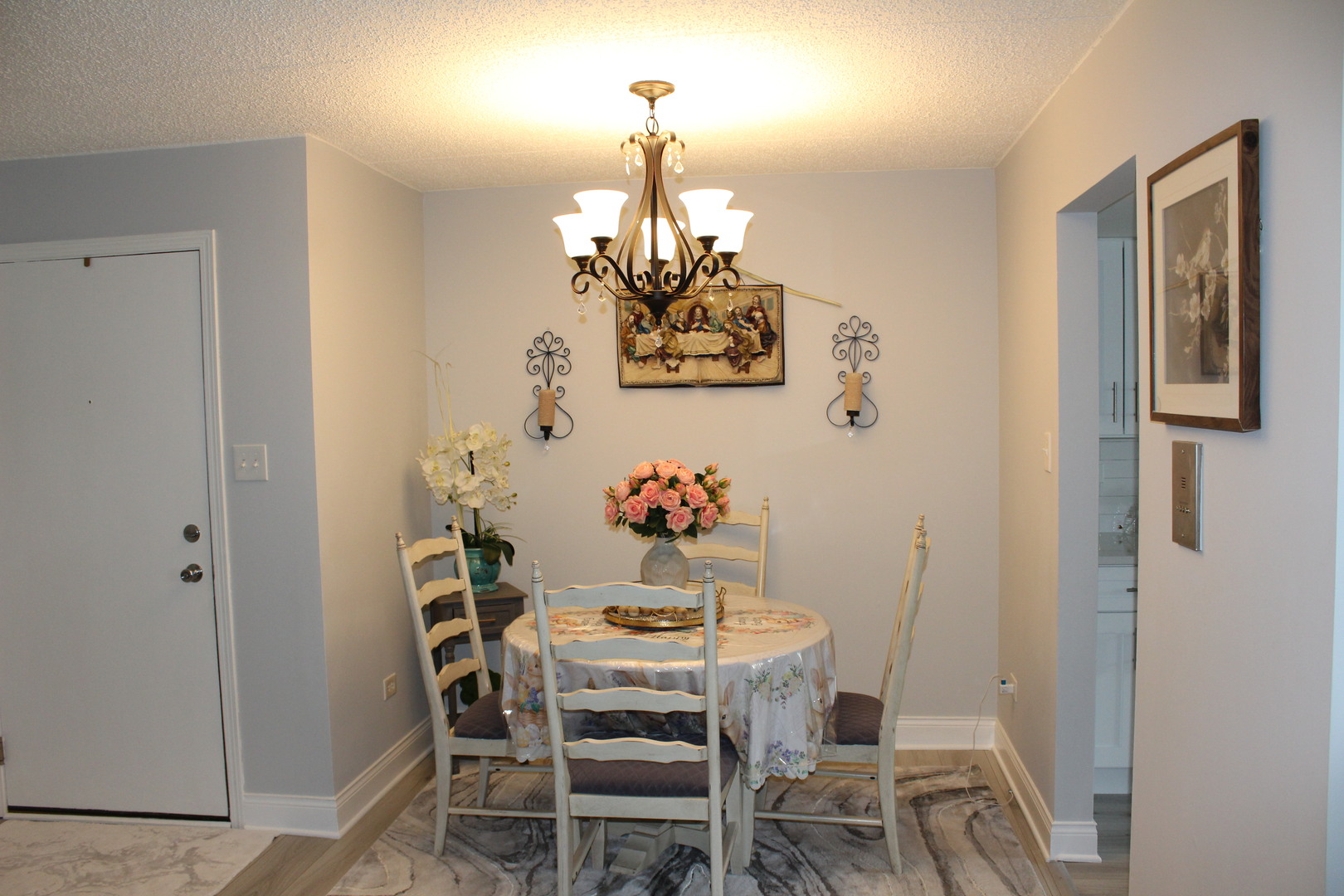 10508 Ridge Cove Drive, Unit 18D Chicago Ridge, IL 60415 - Photo 7 of 24 Gallery Image 7