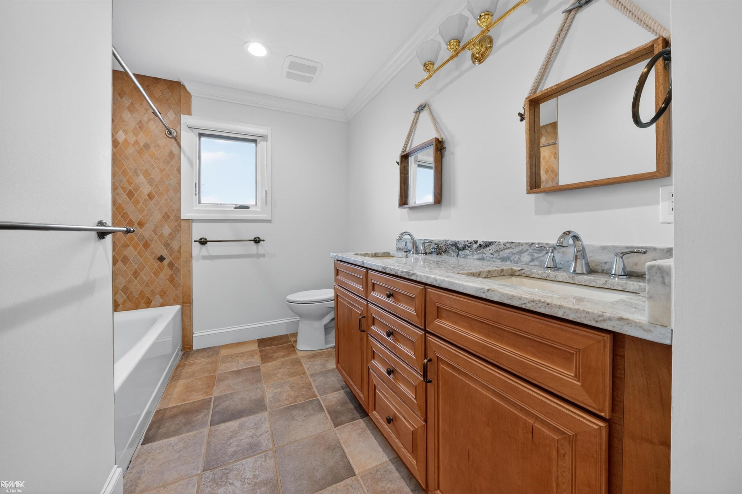 32824 North River Road Harrison Township, MI 48045 - Photo 40 of 97