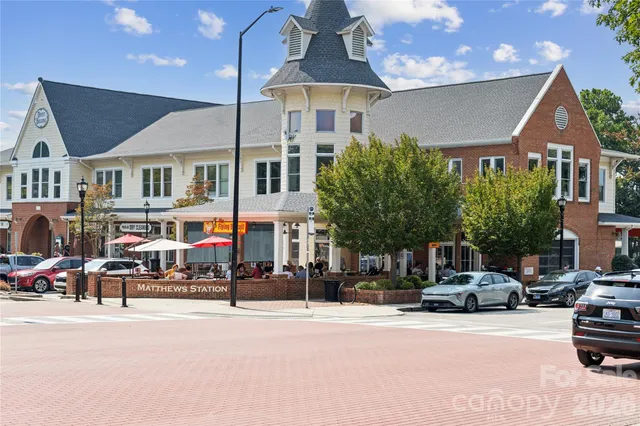 $836,378 | 104 Coronado Avenue, Matthews, NC 28104