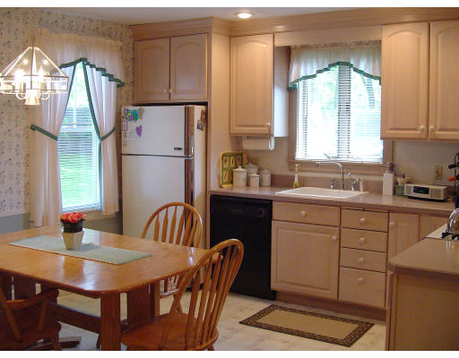 29 Hamilton Road North Andover, MA 01845 - Photo 9 of 11 Gallery Image 9