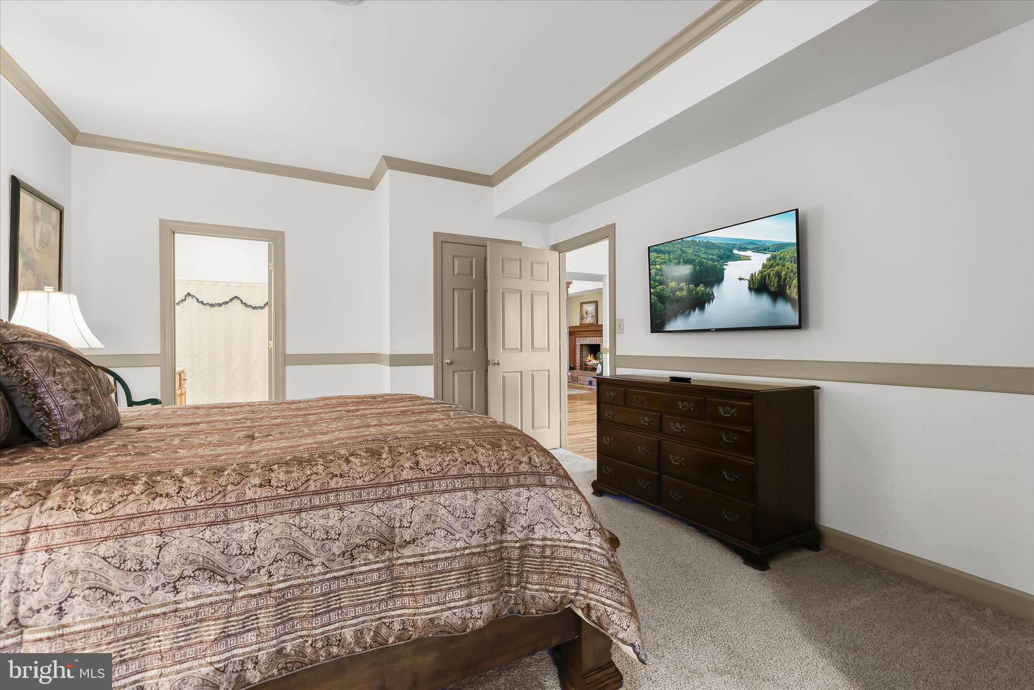 1302 Random Ridge Road Westminster, MD 21157 - Photo 102 of 145 En-Suite Bedroom 5 - WIC