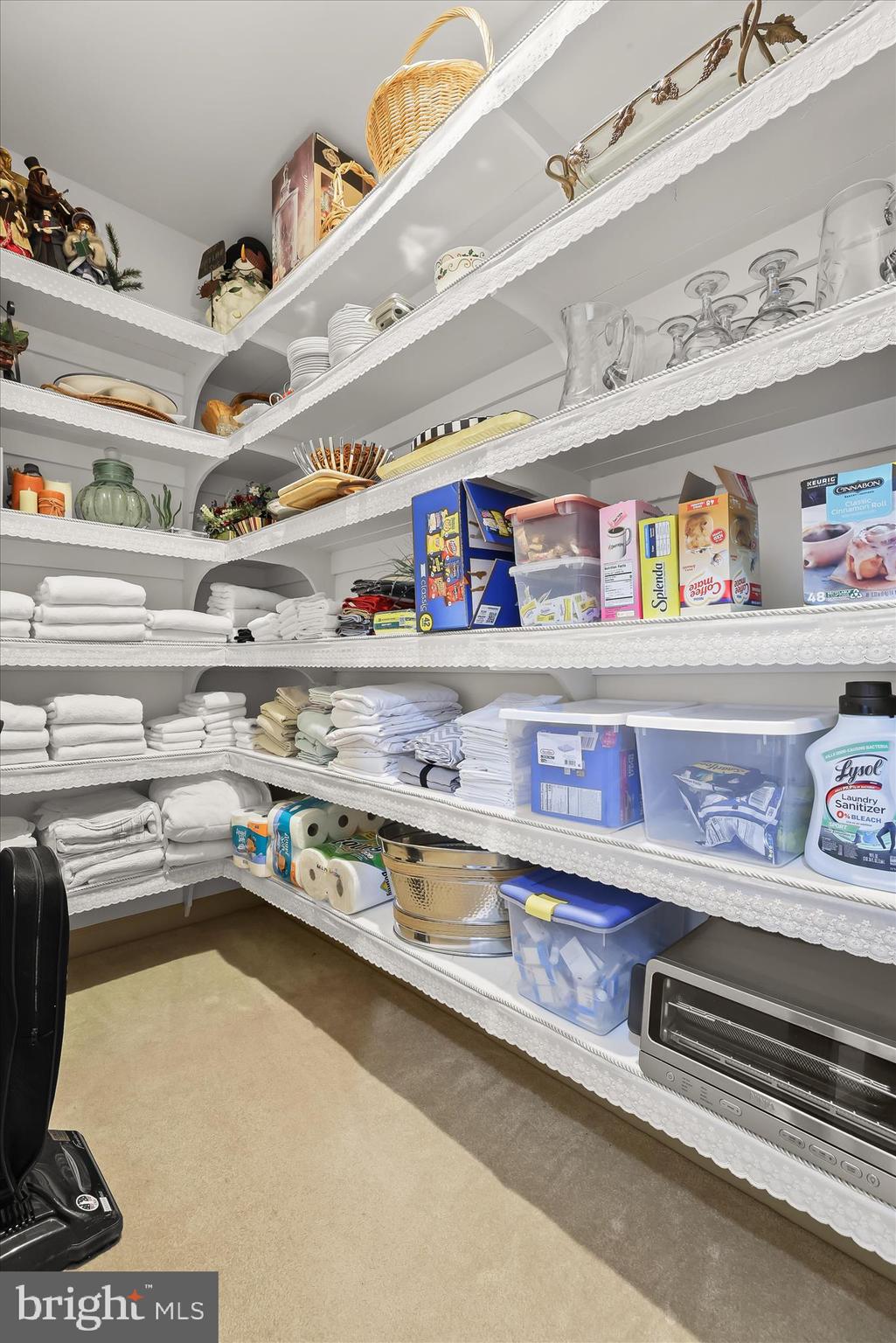 1302 Random Ridge Road Westminster, MD 21157 - Photo 33 of 145 Walk-In Pantry