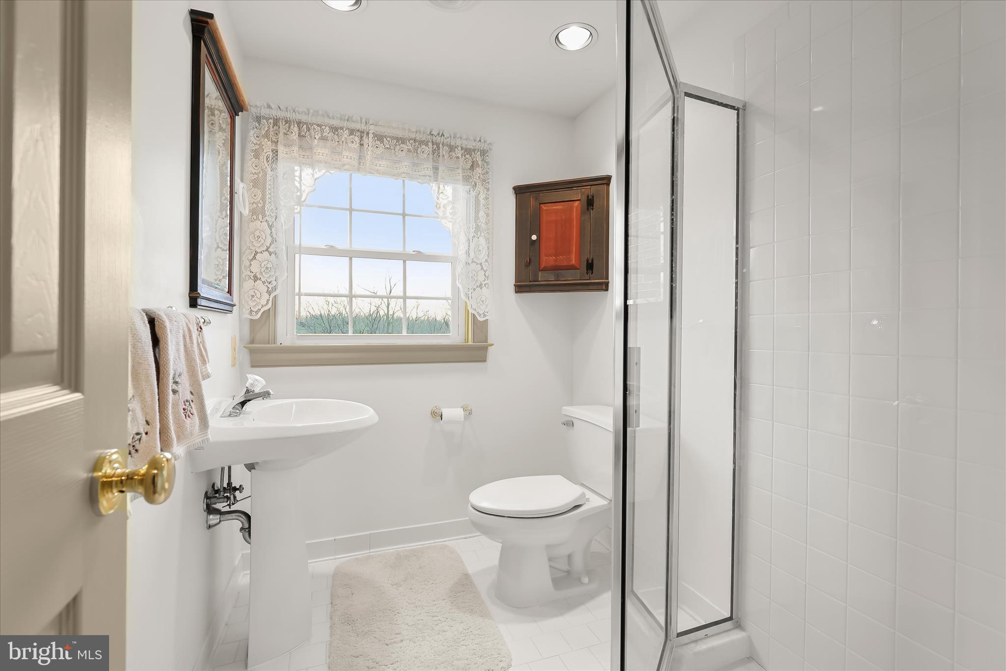 1302 Random Ridge Road Westminster, MD 21157 - Photo 54 of 145 Upper Level Full Bath