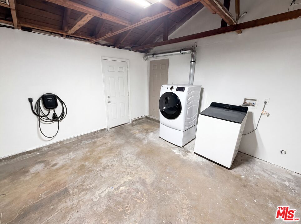 1007 East Citrus Edge Street Azusa, CA 91702 - Photo 20 of 33