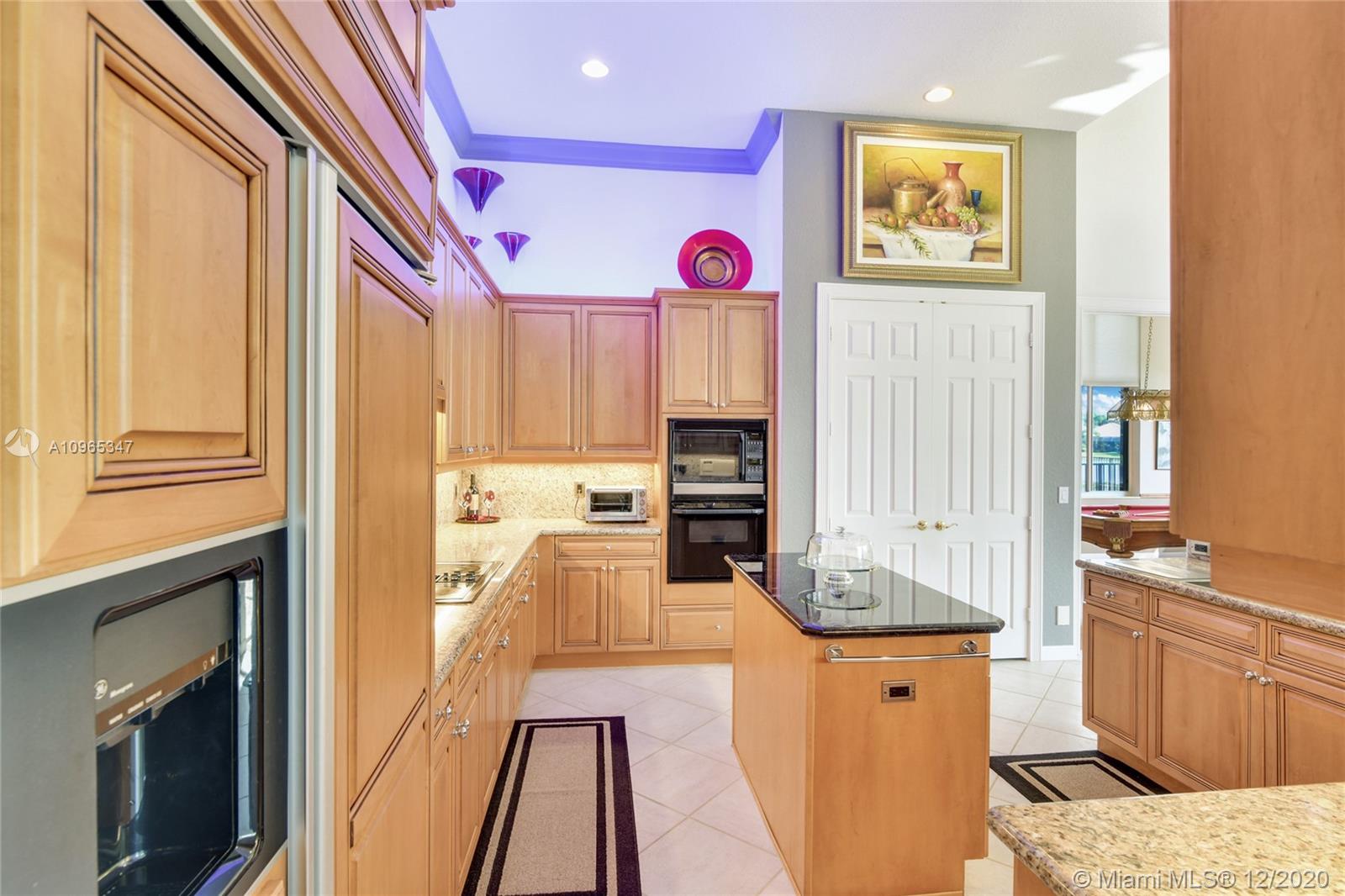 2488 Provence Circle Weston, FL 33327 - Photo 12 of 30