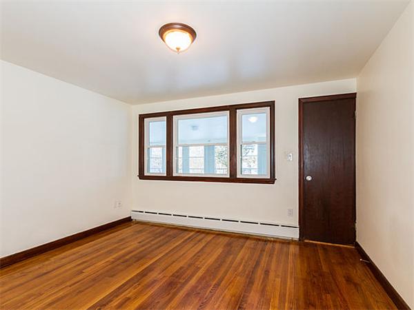 1106 Trapelo Road Waltham, MA 02451 - Photo 14 of 20