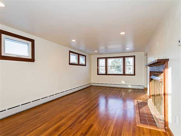 1106 Trapelo Road Waltham, MA 02451 - Photo 6 of 20