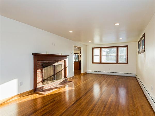 1106 Trapelo Road Waltham, MA 02451 - Photo 7 of 20