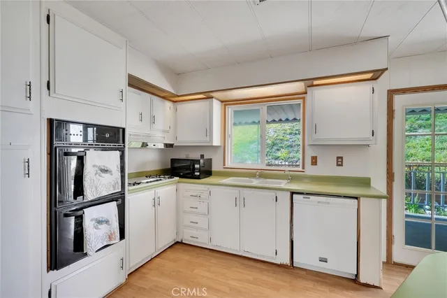 $149,900 | 2550 Pacific Coast Highway, Unit 256, Torrance, CA 90505