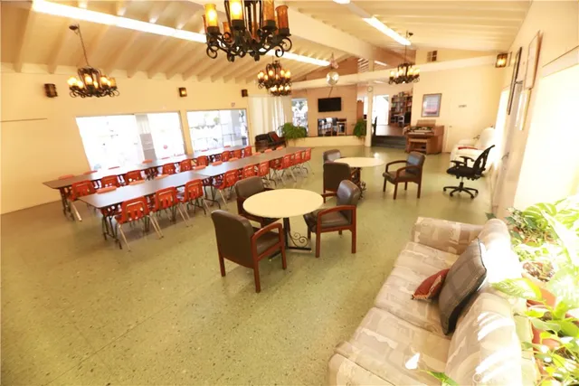 $149,900 | 2550 Pacific Coast Highway, Unit 256, Torrance, CA 90505