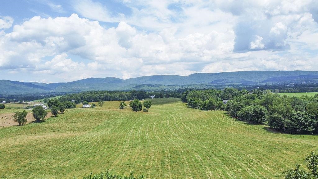79 Cattle Scales Road Waynesboro, VA 22980 - Photo 38 of 39 a view of an outdoor space and mountain view