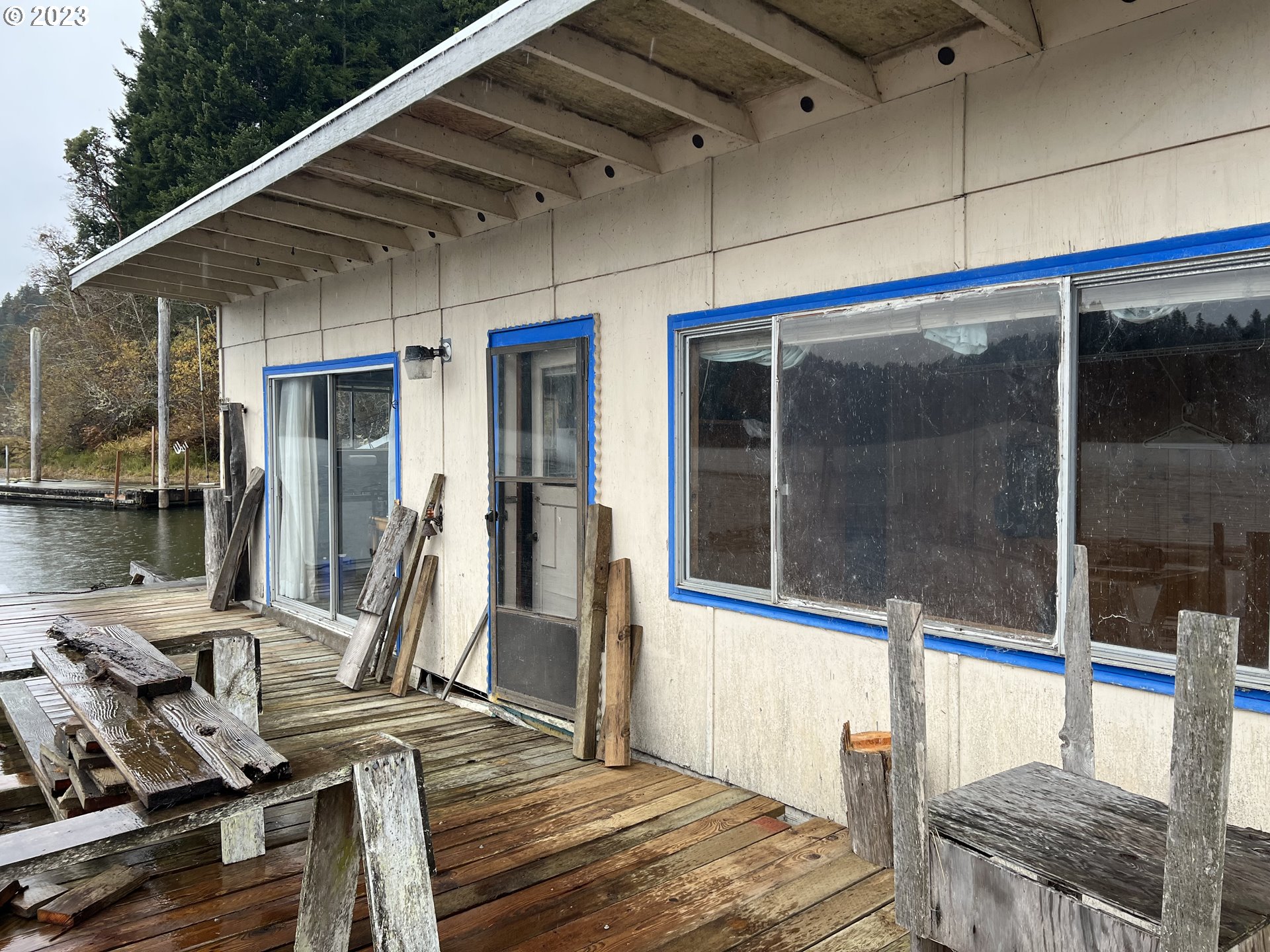 4097 South Tenmile Lakeside, OR 97449 - Photo 7 of 25