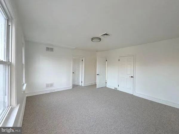 $1,750 | 1121 Rosedale Avenue, Unit 2, Wilmington, DE 19809