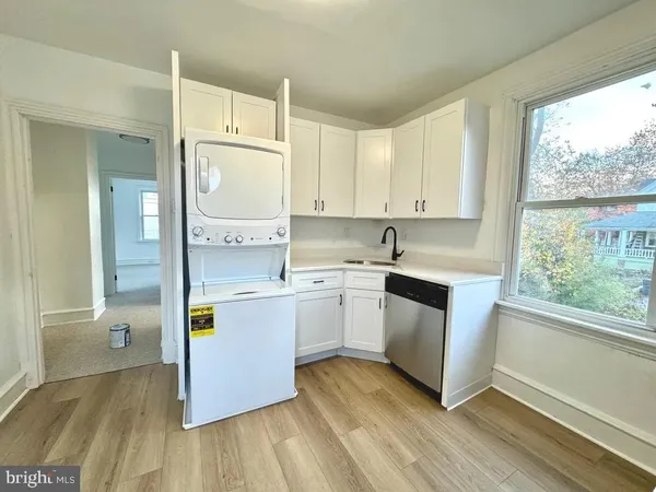 $1,750 | 1121 Rosedale Avenue, Unit 2, Wilmington, DE 19809