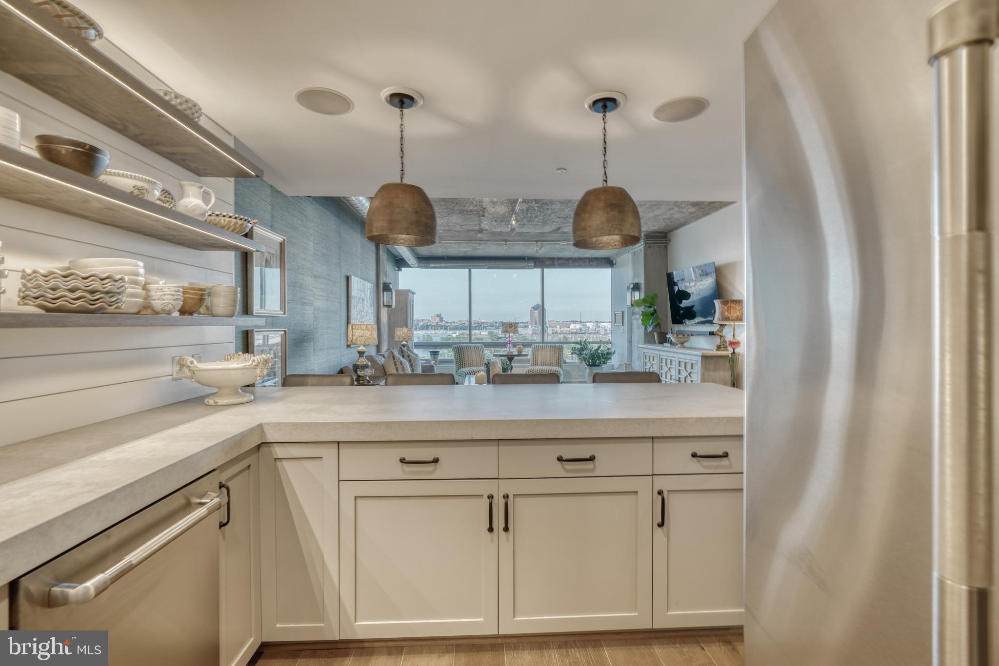 1200 Steuart Street, Unit 413 Baltimore, MD 21230 - Photo 14 of 65 Hello to your guests