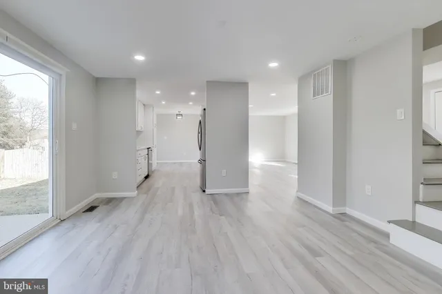 $3,500 | 18948 Quail Valley Boulevard, Gaithersburg, MD 20879