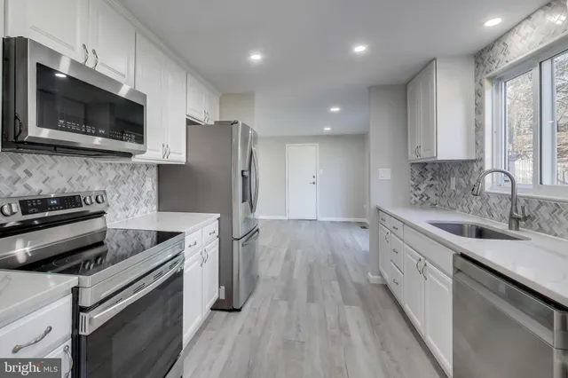 $3,500 | 18948 Quail Valley Boulevard, Gaithersburg, MD 20879