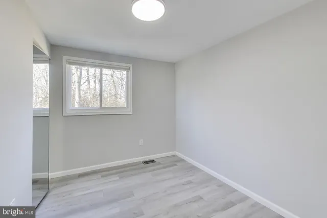 $3,500 | 18948 Quail Valley Boulevard, Gaithersburg, MD 20879