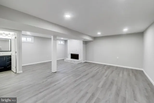 $3,500 | 18948 Quail Valley Boulevard, Gaithersburg, MD 20879