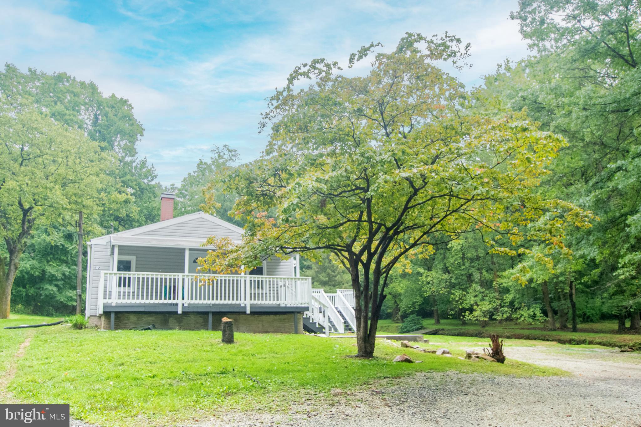 1425 South Manor Road Coatesville, PA 19320 - Photo 3 of 32 Large front porch