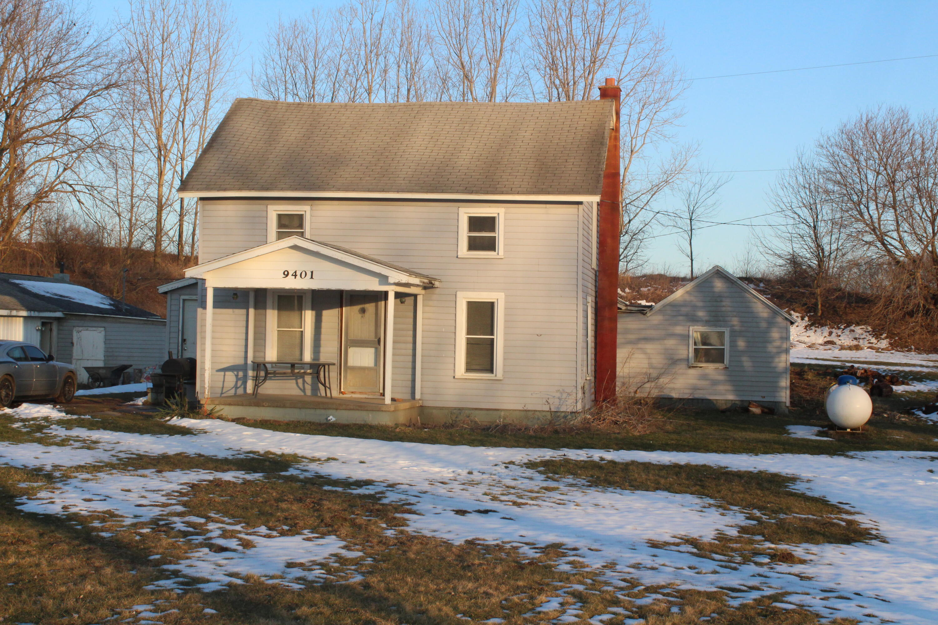 Exterior Front